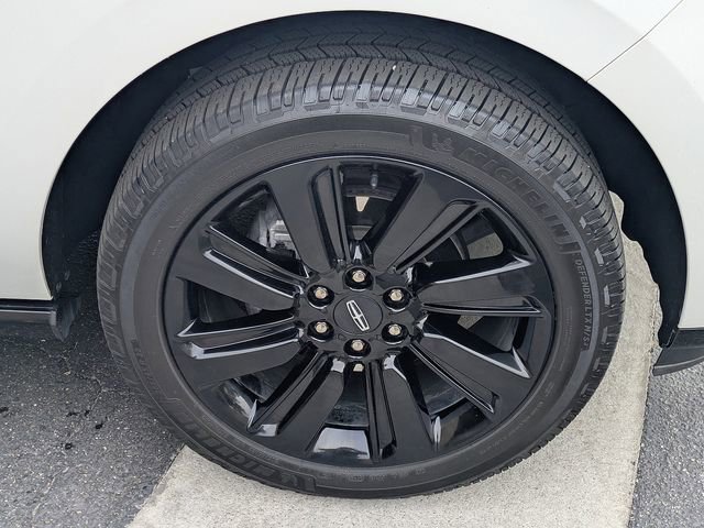 Used 2022 Lincoln Navigator Reserve image 10