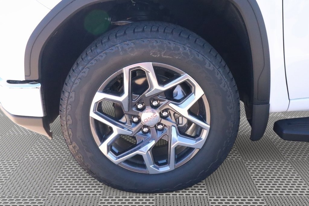 New 2026 GMC Sierra 1500 SLT w/ SLT Premium Package image 17