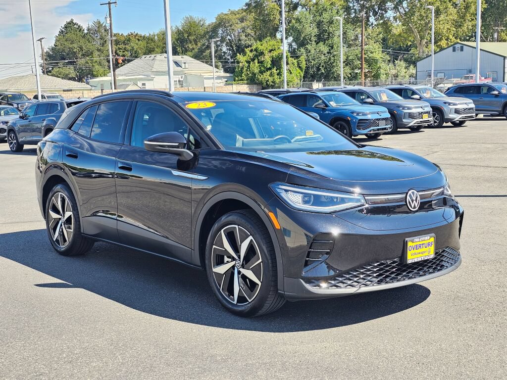 Used 2023 Volkswagen ID.4 S RWD image 8