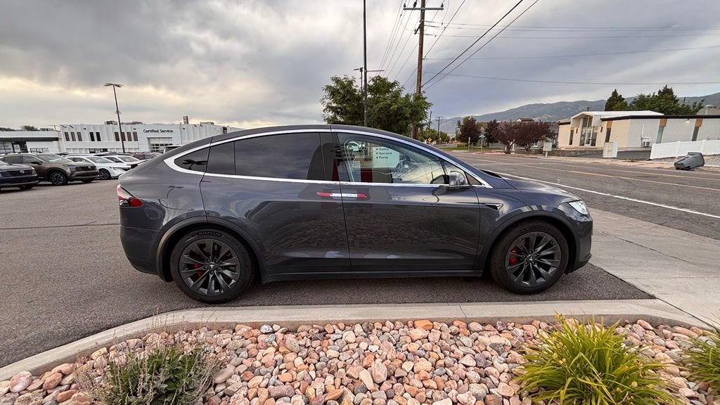 Used 2017 Tesla Model X P100D AWD/4WD image 5