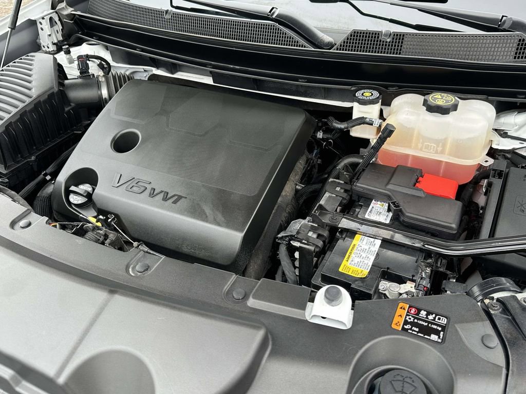 Certified 2023 Chevrolet Traverse LT w/ LT Premium Package image 10