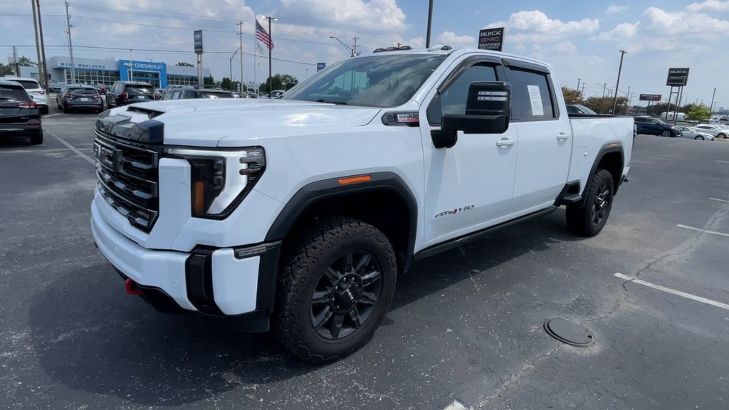 Used 2024 GMC Sierra 2500 AT4 w/ AT4 Premium Plus Package AWD/4WD image 6