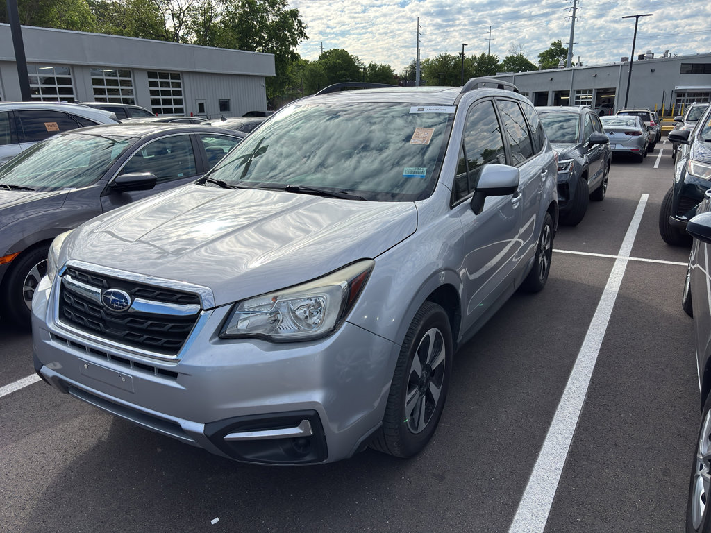 Used 2017 Subaru Forester 2.5i Premium w/ Popular Package #2A image 4