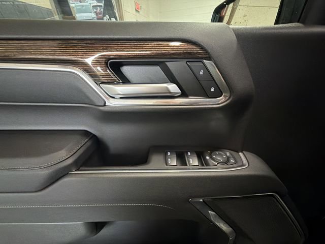 Used 2023 GMC Sierra 1500 Elevation image 13