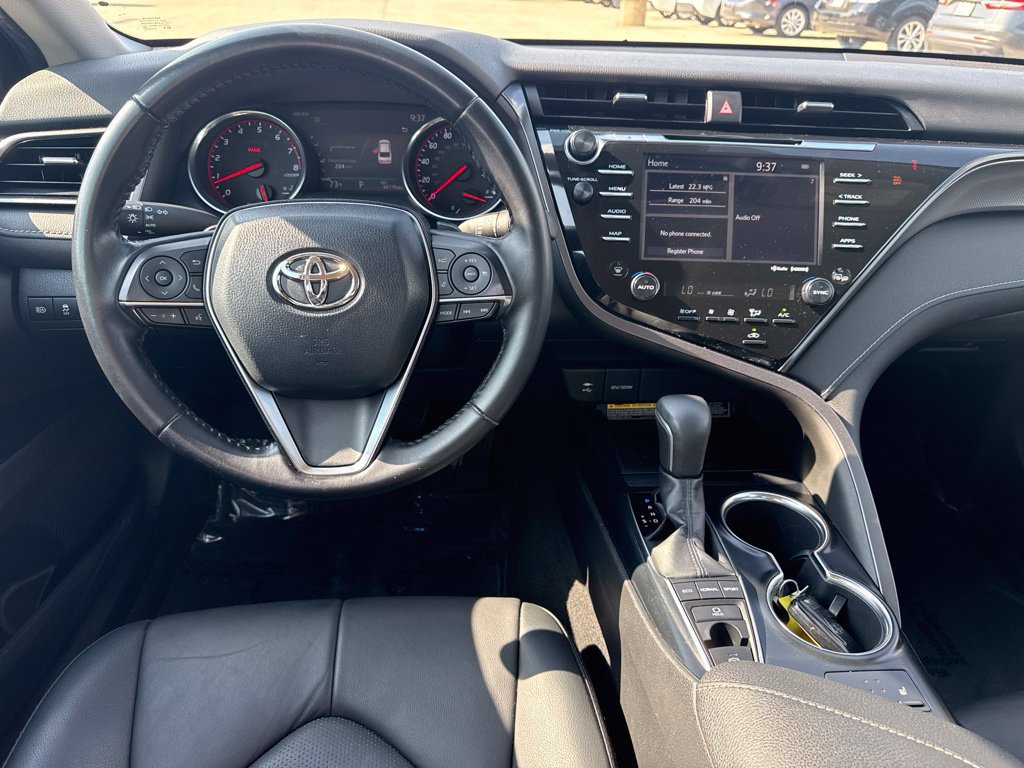 Used 2019 Toyota Camry XSE FWD image 10