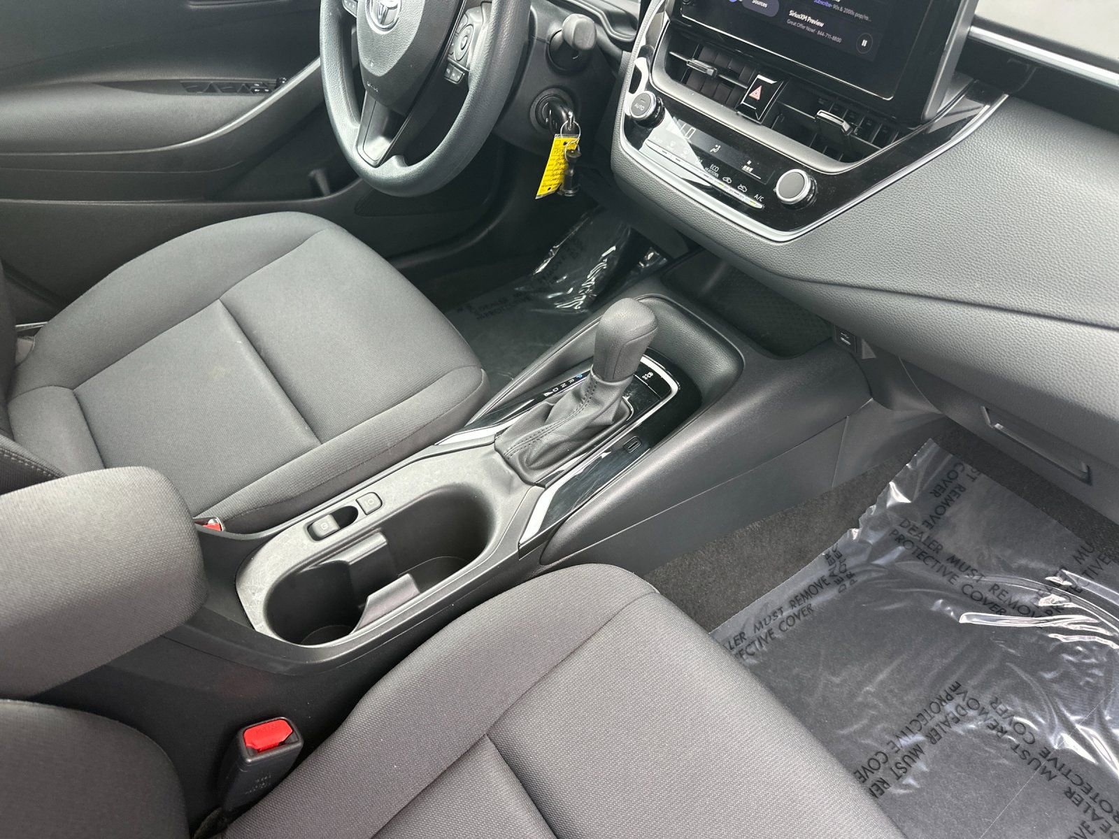 Used 2023 Toyota Corolla LE image 15
