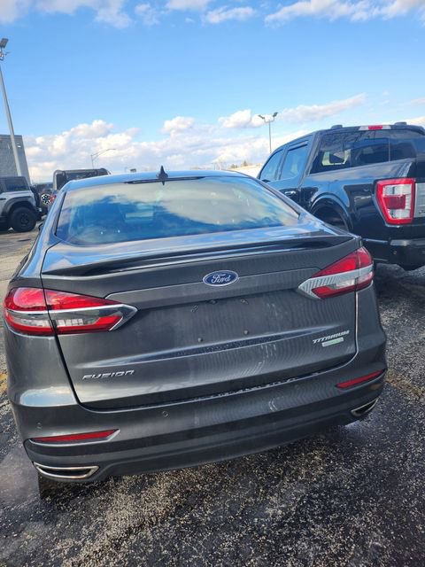 Used 2020 Ford Fusion Titanium image 4