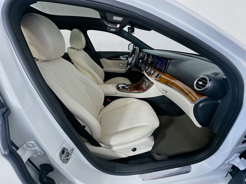 Used 2019 Mercedes-Benz E 450 4MATIC Wagon image 29