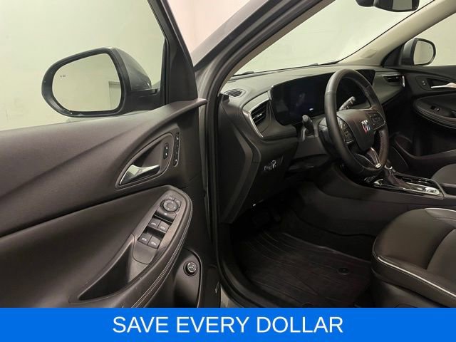Used 2024 Buick Encore GX Avenir w/ Avenir Convenience Package image 16
