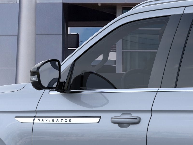 New 2025 Lincoln Navigator Reserve AWD/4WD image 20