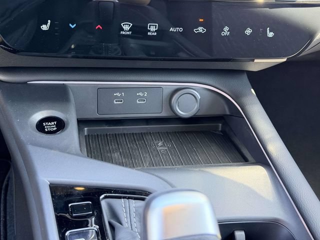 New 2026 Nissan Sentra SV w/ SV Convenience Package FWD image 23