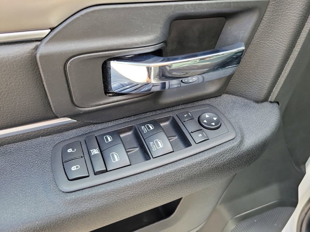 Used 2024 RAM 1500 Classic Warlock image 19