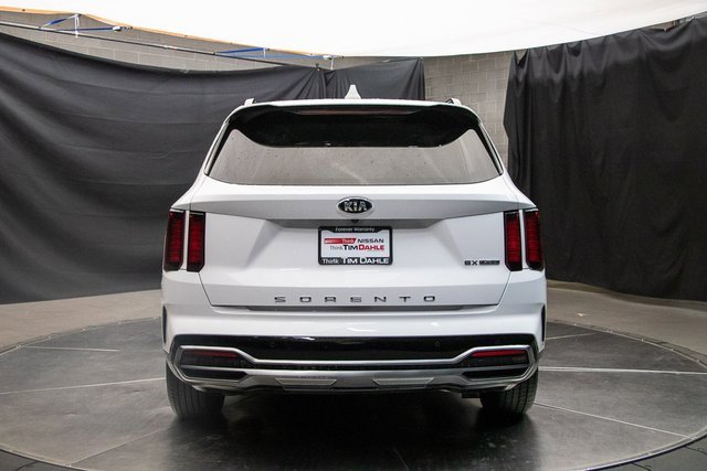 Used 2021 Kia Sorento EX image 11