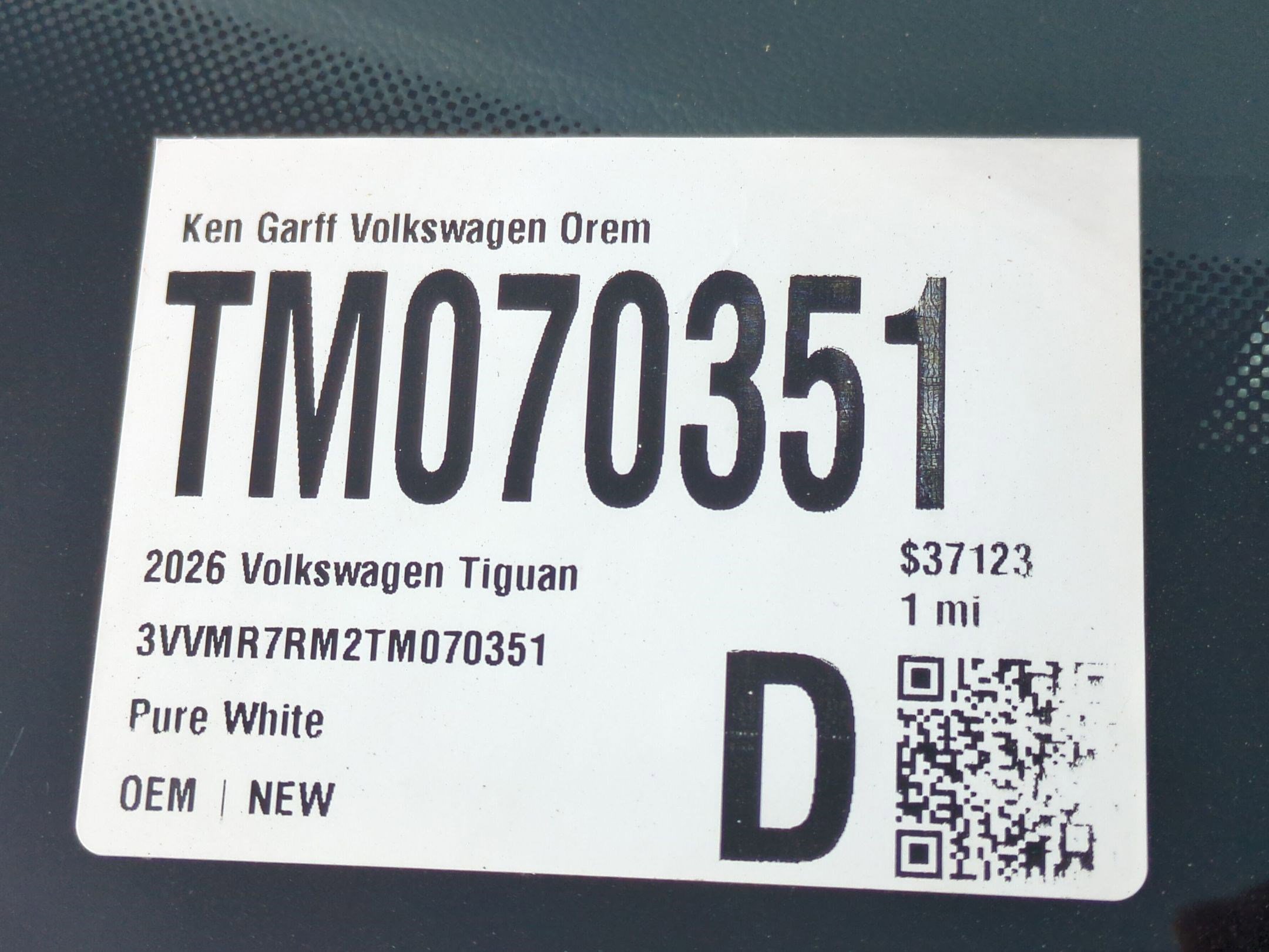 New 2026 Volkswagen Tiguan SE AWD/4WD image 18