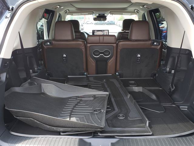 Used 2026 Honda Pilot Elite image 9