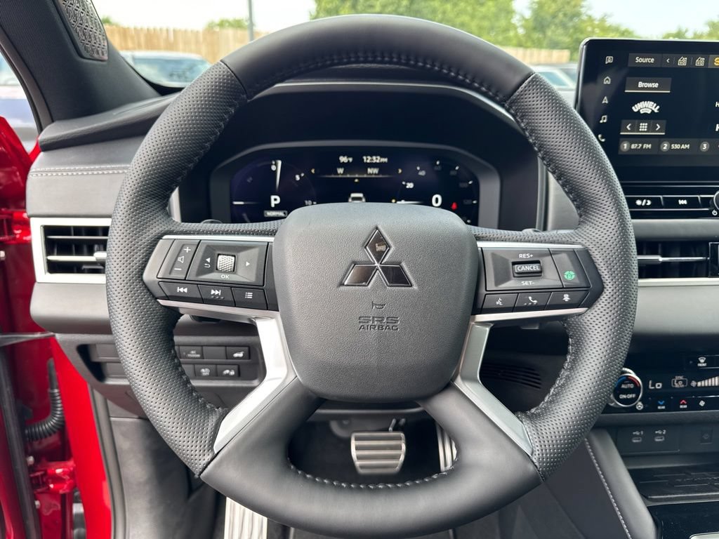 New 2026 Mitsubishi Outlander SEL AWD/4WD image 8