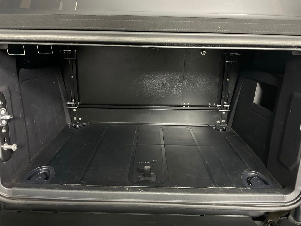 Used 2022 Ford Bronco Badlands image 11