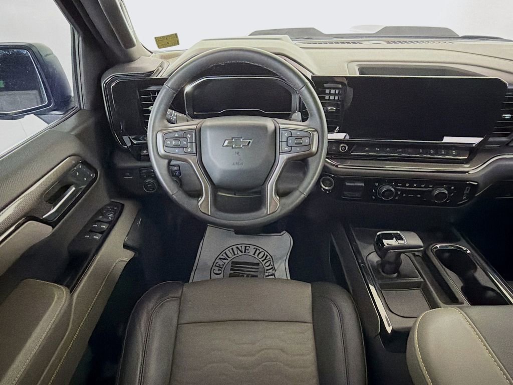 Used 2023 Chevrolet Silverado 1500 ZR2 w/ ZR2 Bison Edition AWD/4WD image 21