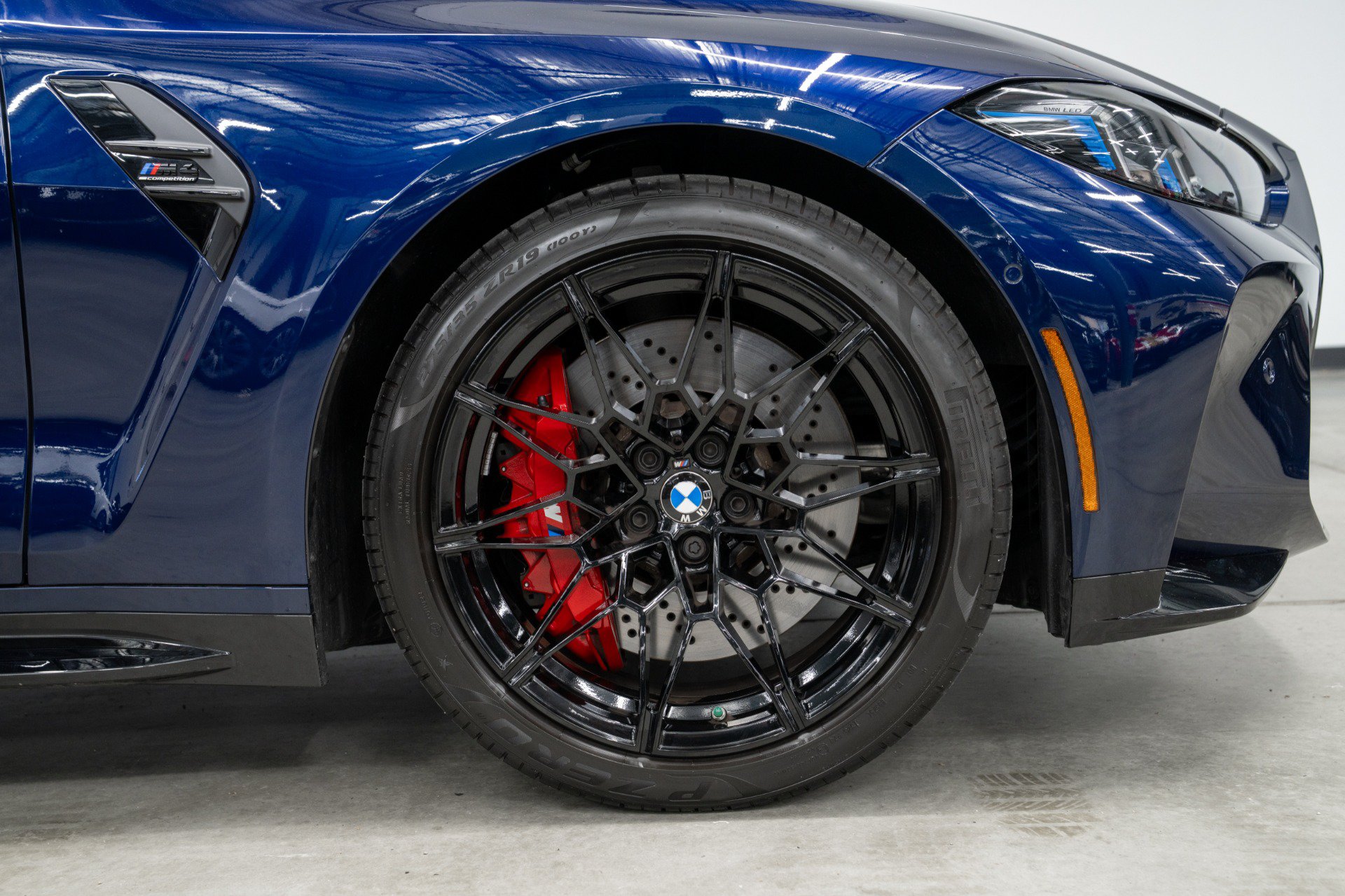Used 2026 BMW M4 Competition w/ Executive Package RWD image 40