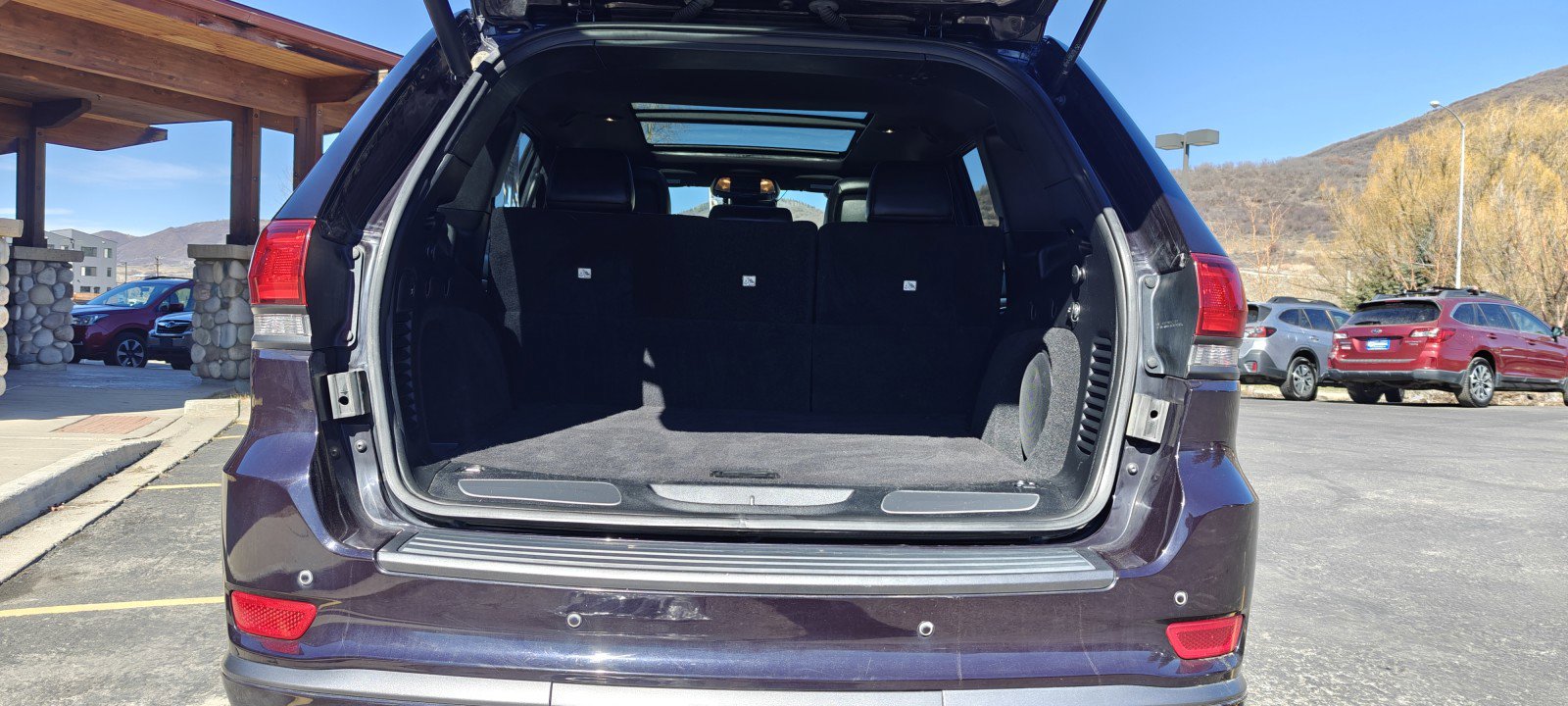 Used 2020 Jeep Grand Cherokee High Altitude image 42