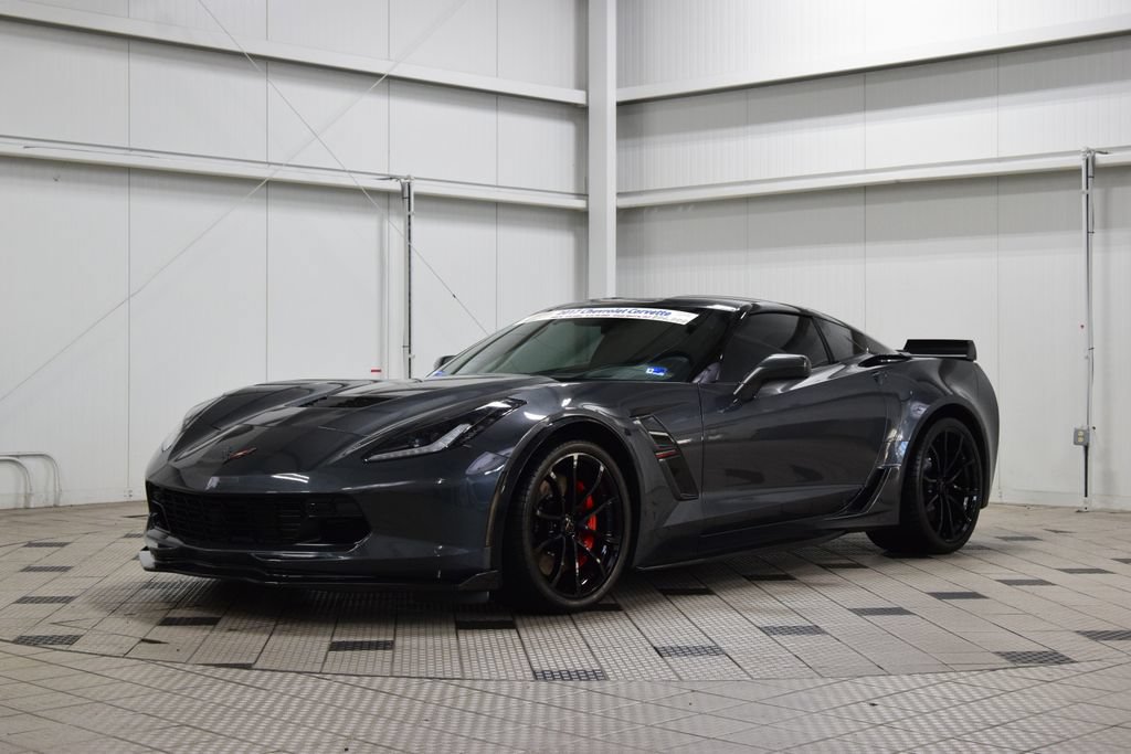 Used 2017 Chevrolet Corvette Grand Sport RWD image 3