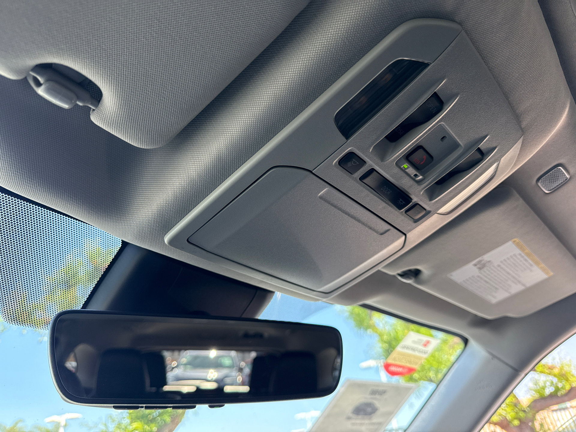 Certified 2026 Toyota Highlander XLE image 30