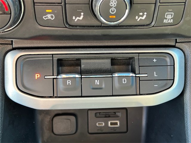 Used 2023 GMC Acadia SLE w/ Driver Convenience Package image 32