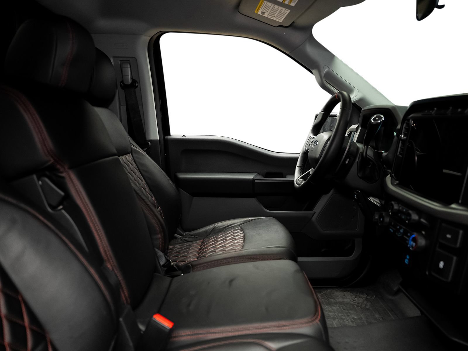 Used 2024 Ford F150 XL AWD/4WD image 46