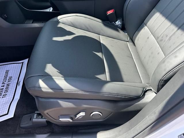 New 2026 Hyundai Santa Fe SEL image 8