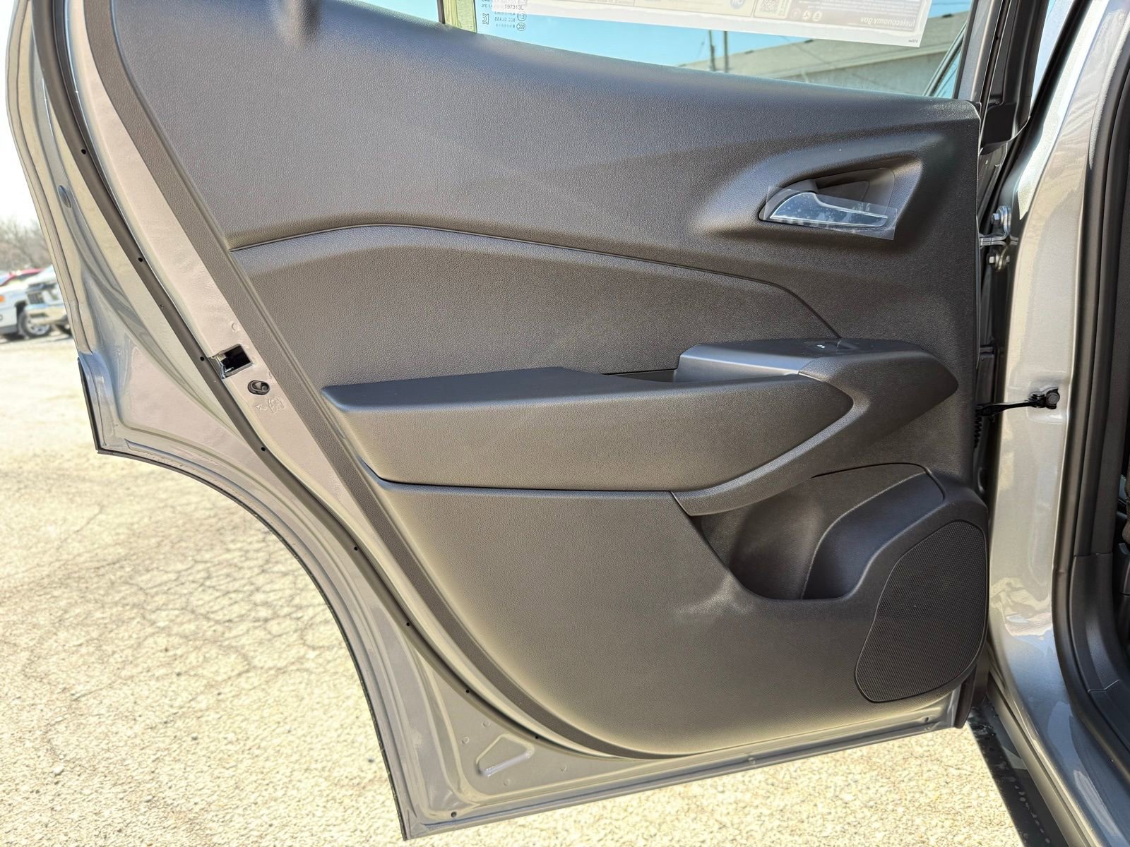 New 2026 Chevrolet Trax LT w/ LPO, Blackout Package image 23