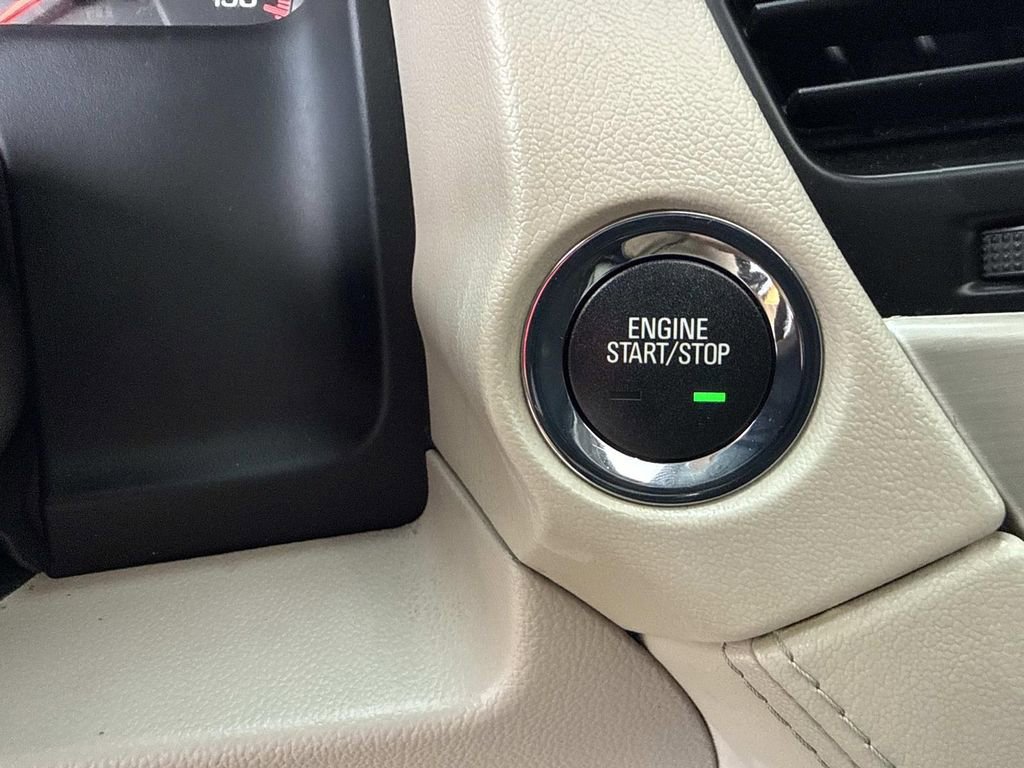 Used 2015 GMC Yukon Denali w/ Touring Package image 36