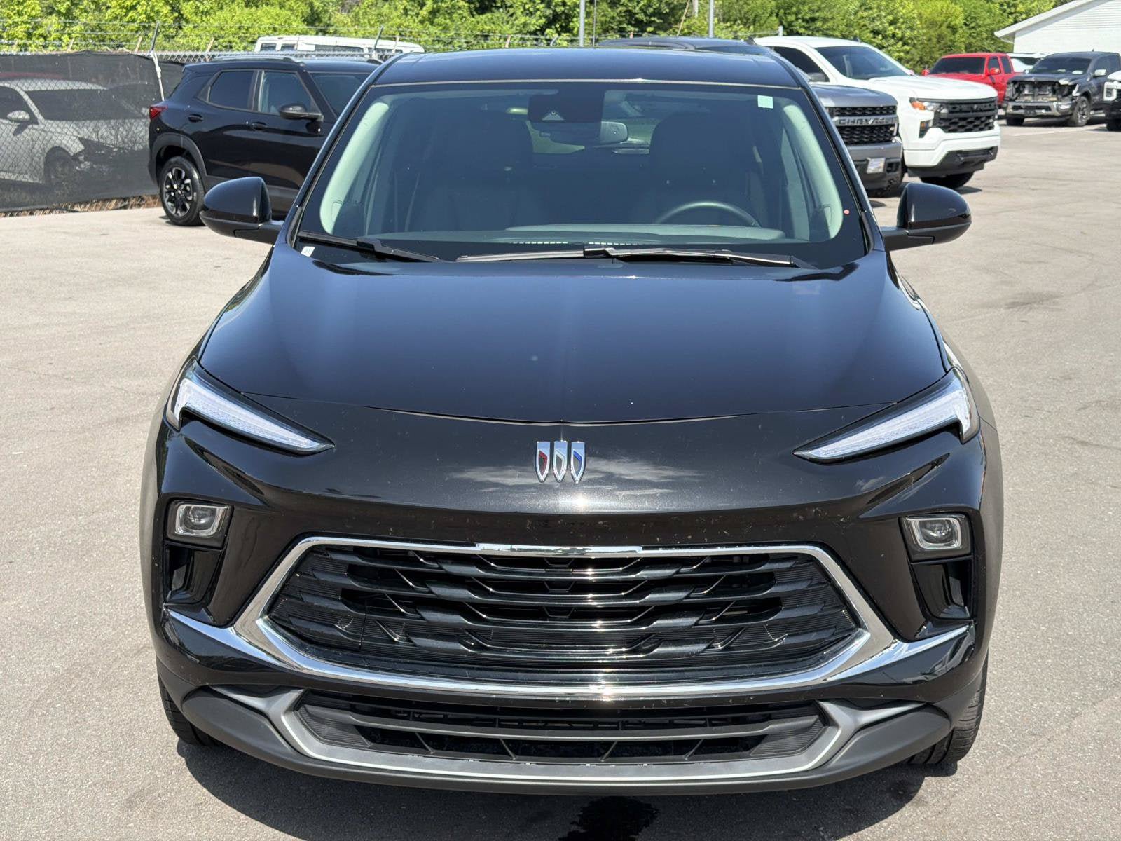 Used 2025 Buick Encore GX Preferred FWD image 2