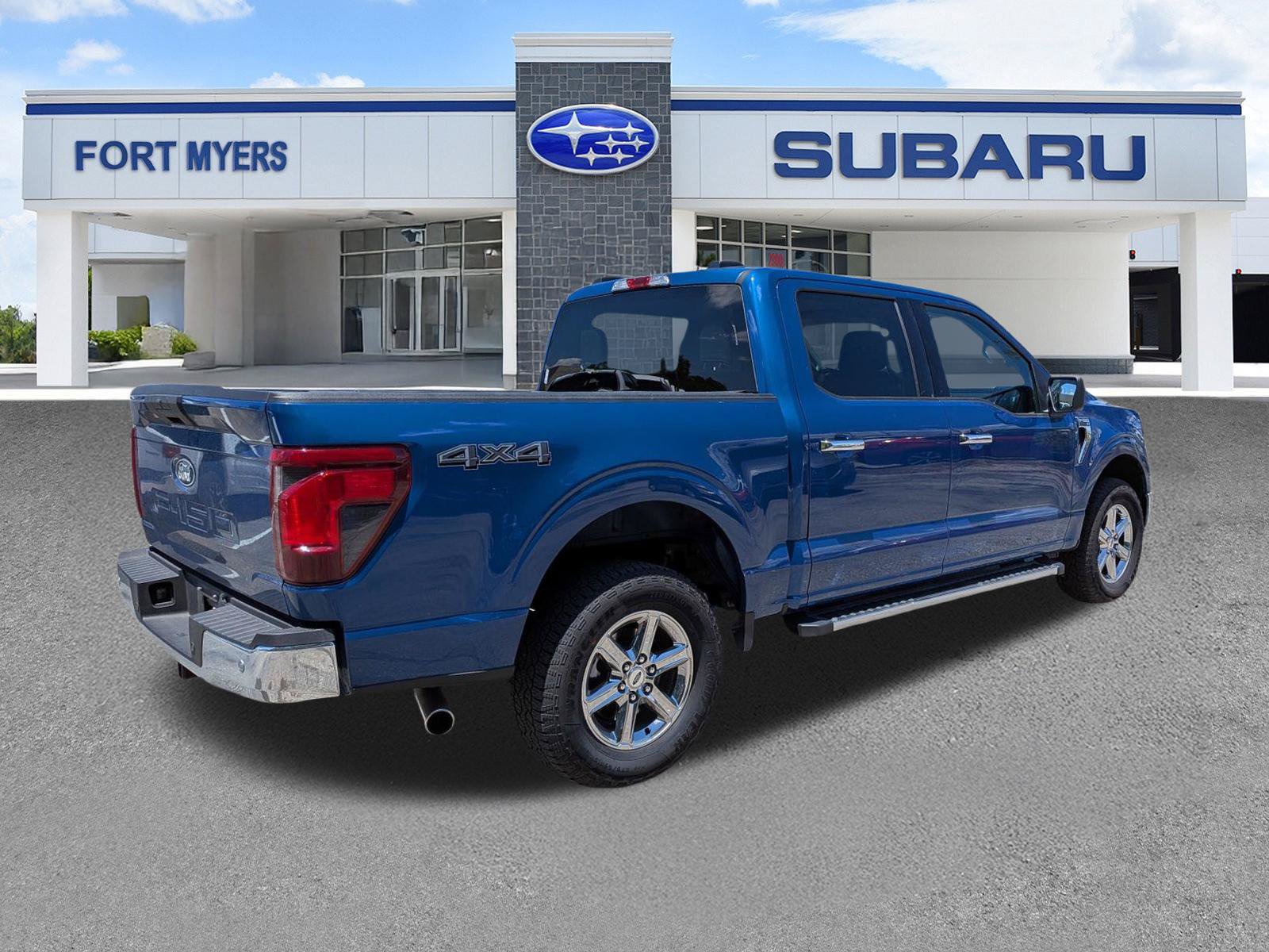 Used 2025 Ford F150 XLT w/ Equipment Group 301A Standard AWD/4WD image 4