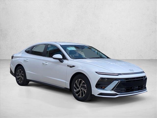 New 2026 Hyundai Sonata Blue FWD image 6