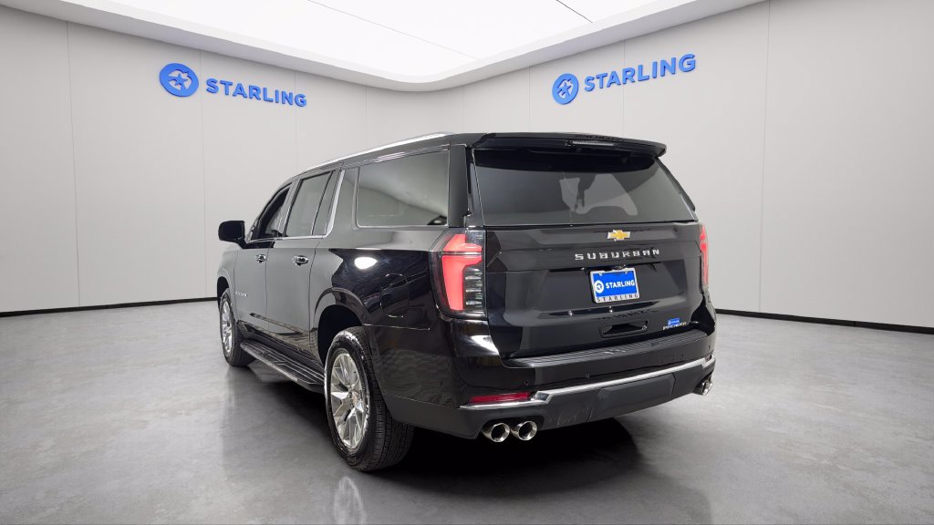 Used 2026 Chevrolet Suburban Premier AWD/4WD image 7