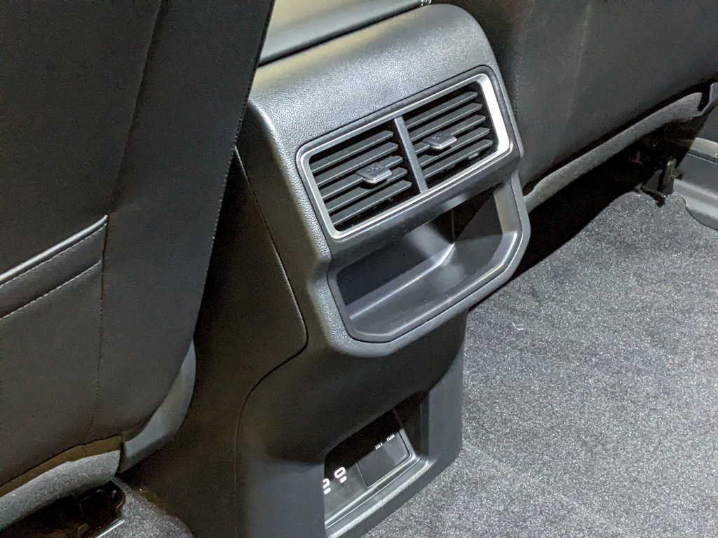 New 2026 Volkswagen Atlas Cross Sport SE image 23