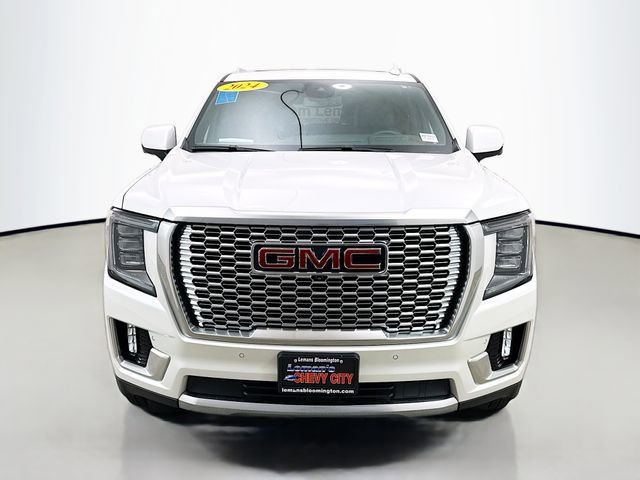 Used 2024 GMC Yukon XL Denali image 2