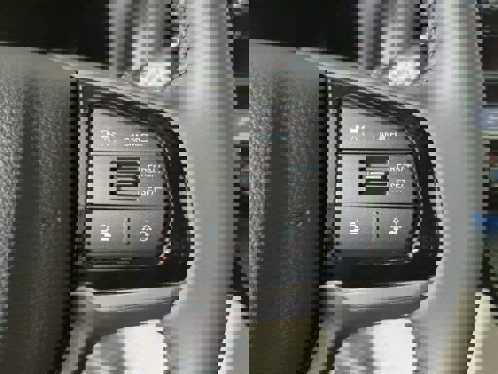 New 2026 Honda Odyssey Touring image 17