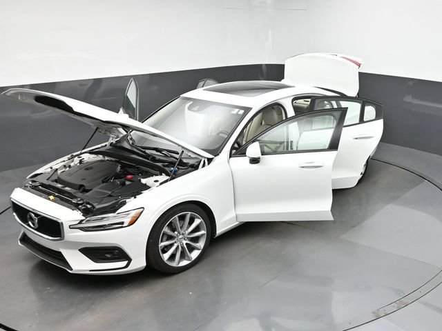 Used 2021 Volvo S60 T5 Momentum w/ Premium Package FWD image 45
