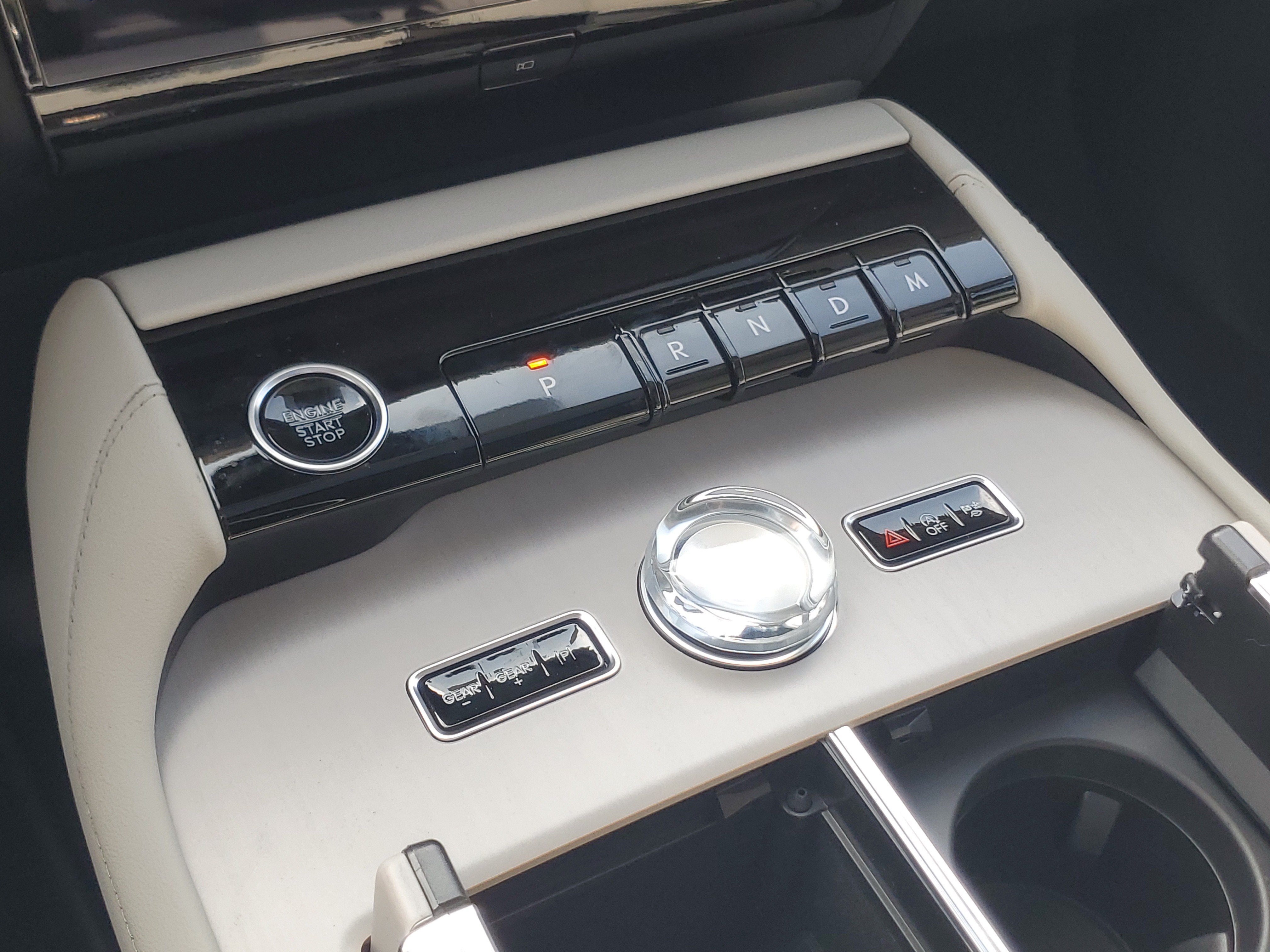 New 2026 Lincoln Navigator Reserve w/ Jet Appearance Package AWD/4WD image 25