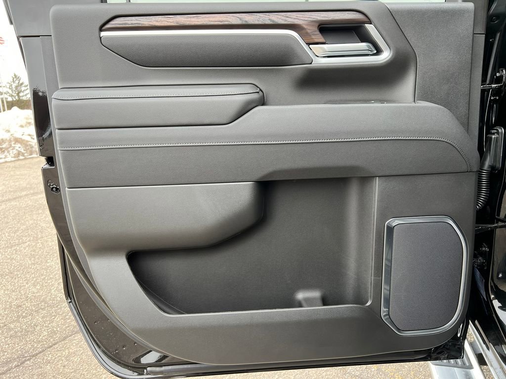 New 2026 GMC Sierra 2500 SLT w/ SLT Premium Package image 44