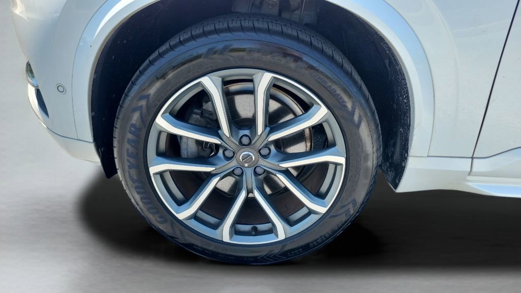 Used 2018 Volvo XC90 T6 Momentum w/ Convenience Package image 33