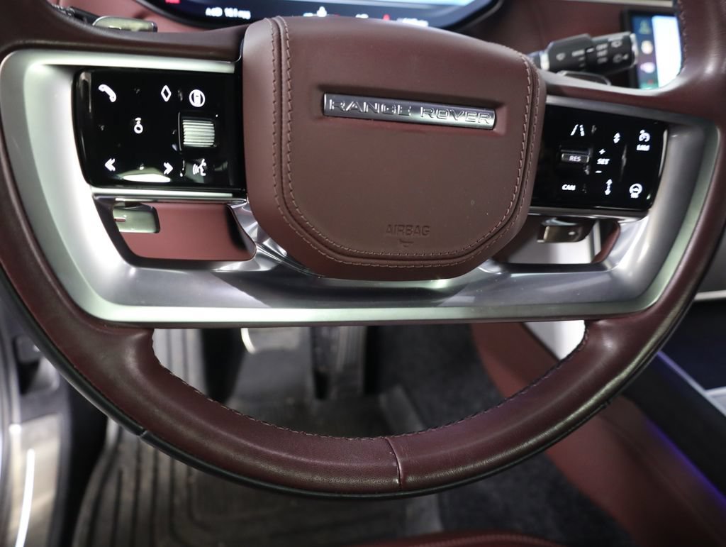 Used 2025 Land Rover Range Rover SE AWD/4WD image 41