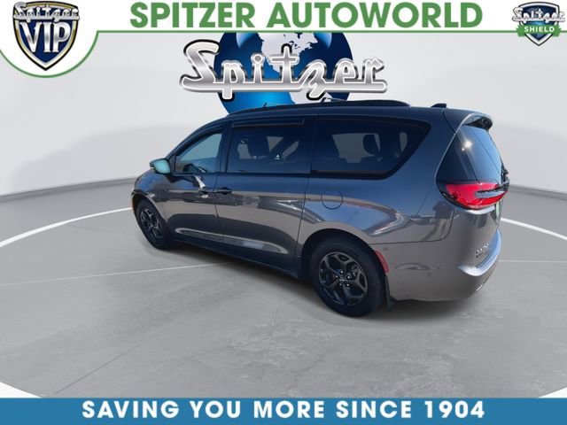 Used 2023 Chrysler Pacifica Touring-L w/ S Appearance Package image 7