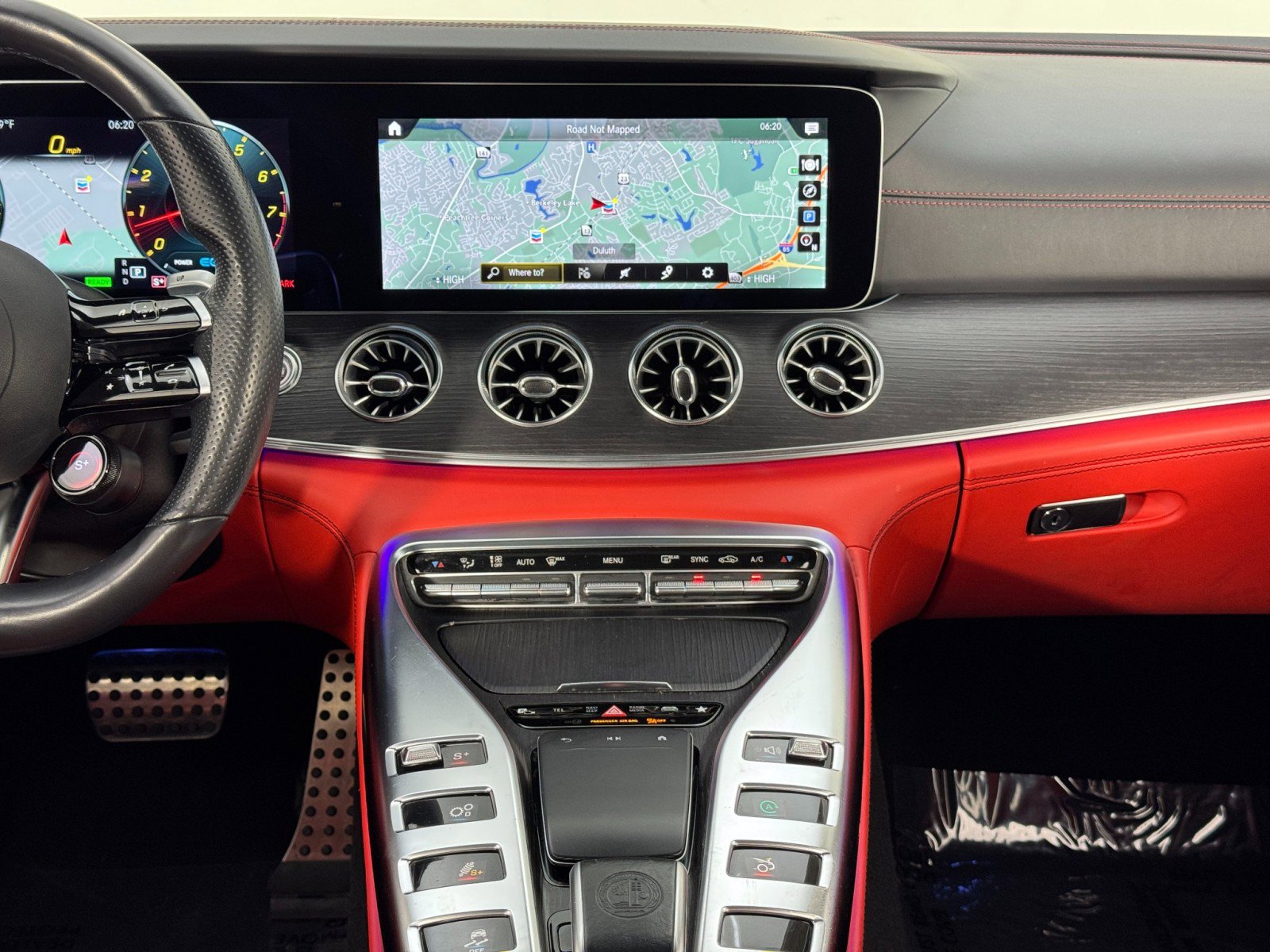 Used 2022 Mercedes-Benz AMG GT 43 w/ Driver Assistance Package image 28