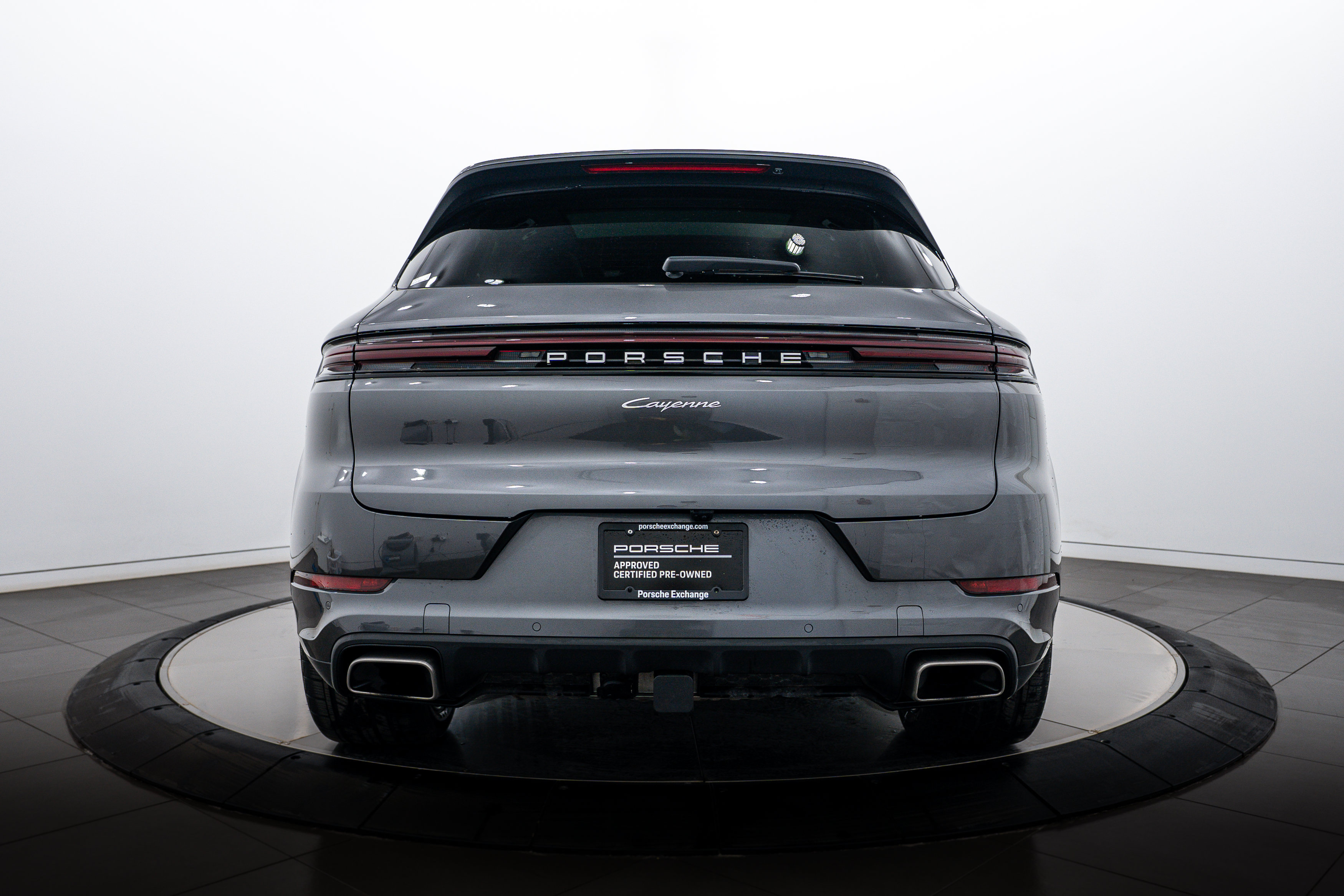 Certified 2026 Porsche Cayenne AWD/4WD image 6