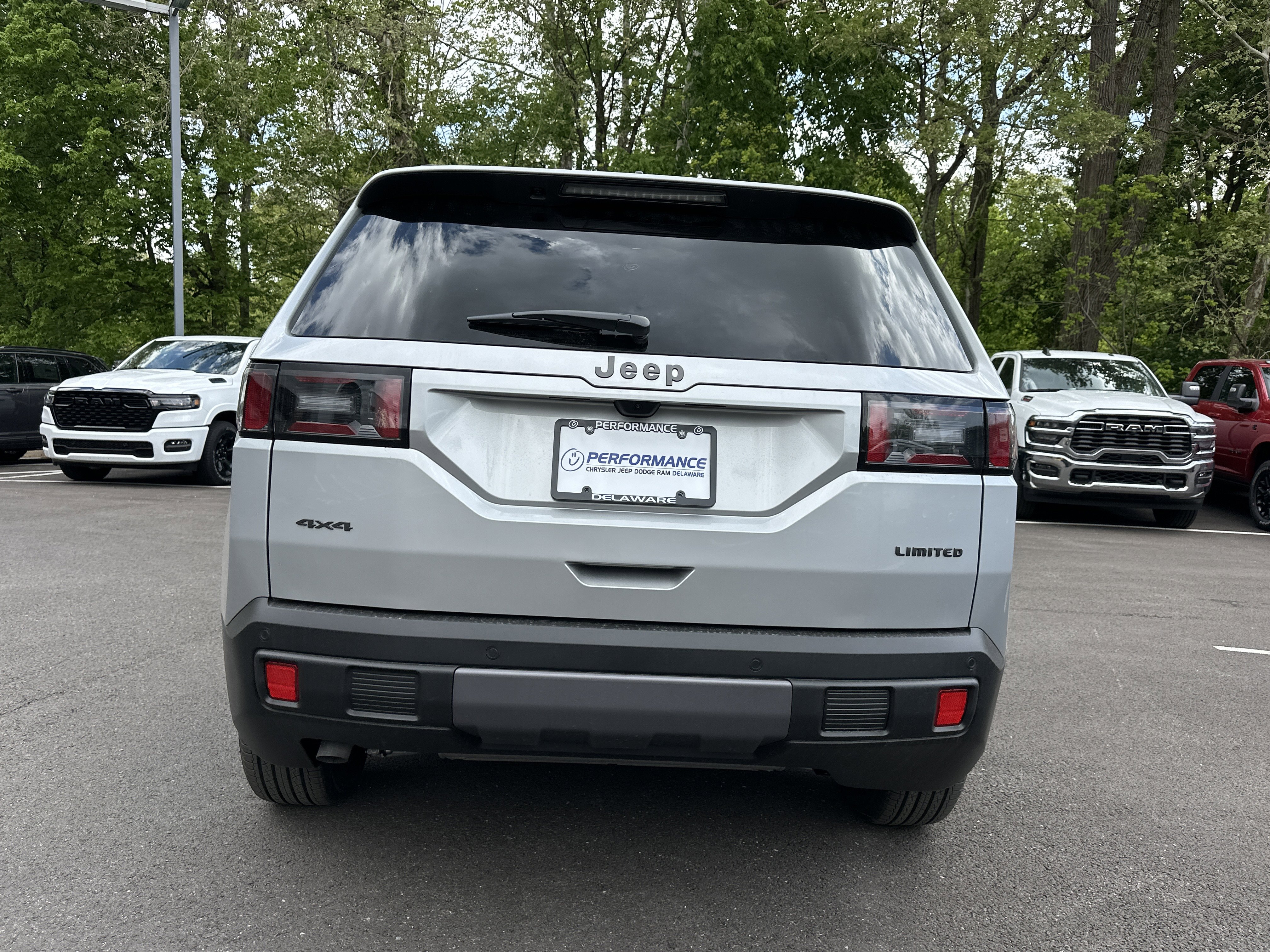New 2026 Jeep Cherokee Limited AWD/4WD image 15