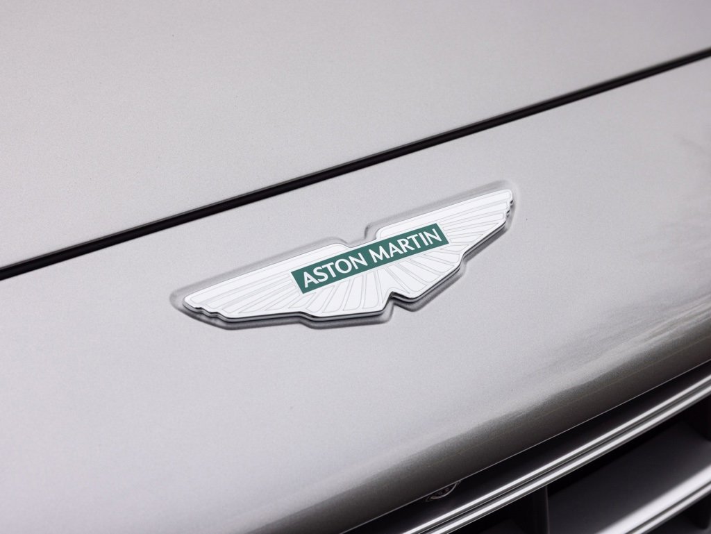 New 2026 Aston Martin DBX 707 image 16