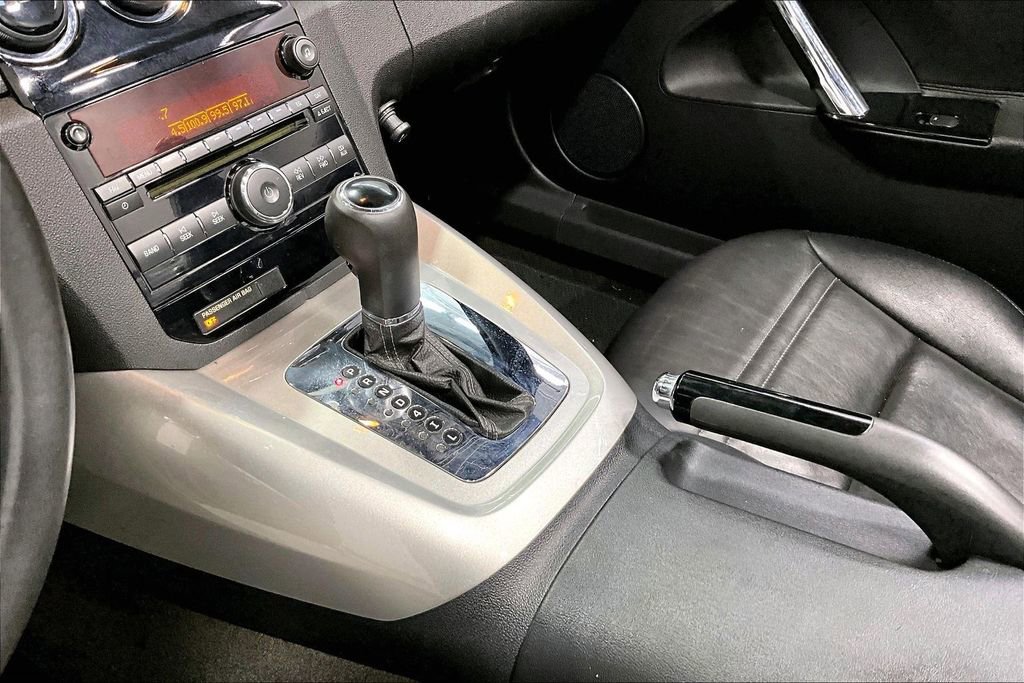 Used 2007 Saturn Sky w/ Premium Trim Pkg image 16