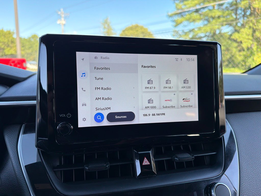 Used 2023 Toyota Corolla SE FWD image 9